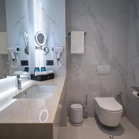 Ξενοδοχείο Holiday Hotel Rinas