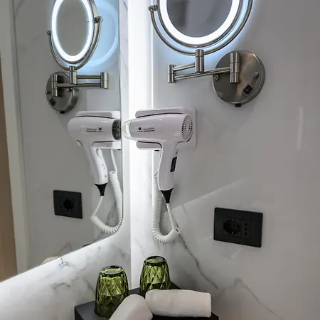 Отель Holiday Hotel Ринас